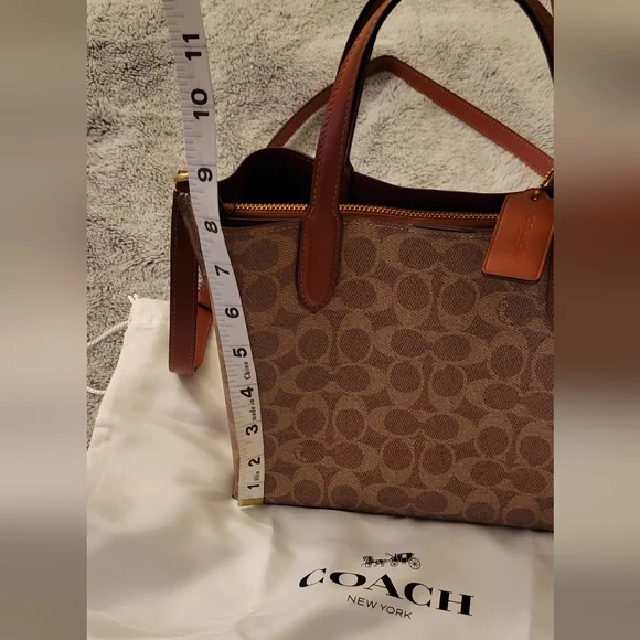 COACH Crossbody bag Purse new very good condition